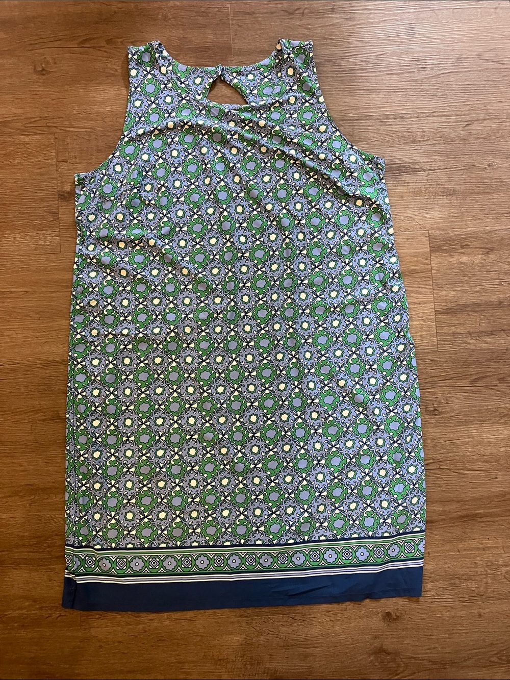 Talbots plus Green and Navy Sleeveless Geometric Jersey Shift Dress